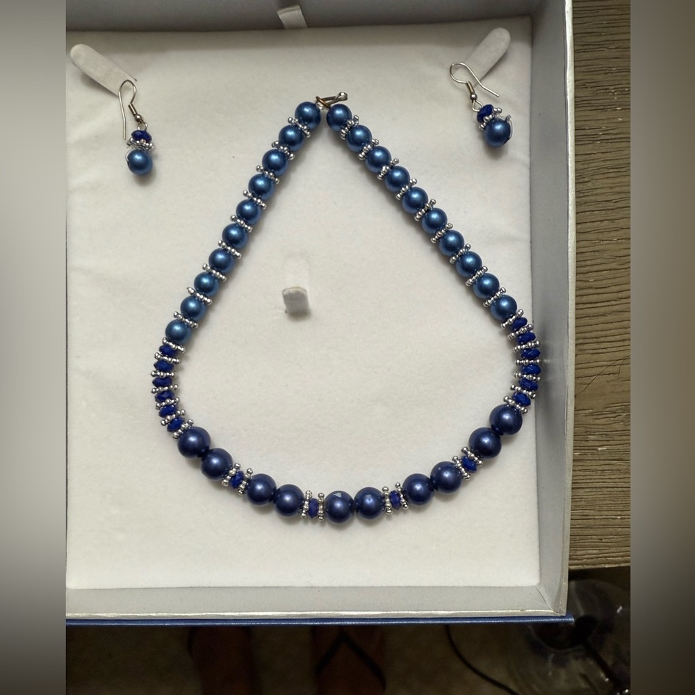 Elegant Blue Pearl Necklace and Earring Set
